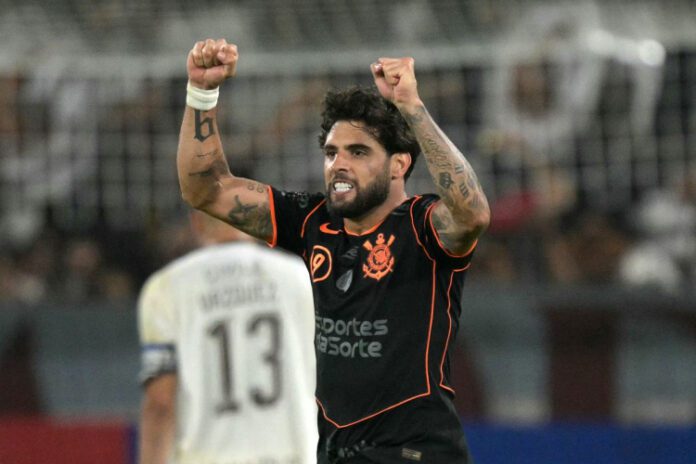 afp__20260410__a7c29lt__v1__midres__fbllibertadoresplatensecorinthians-750x500-1