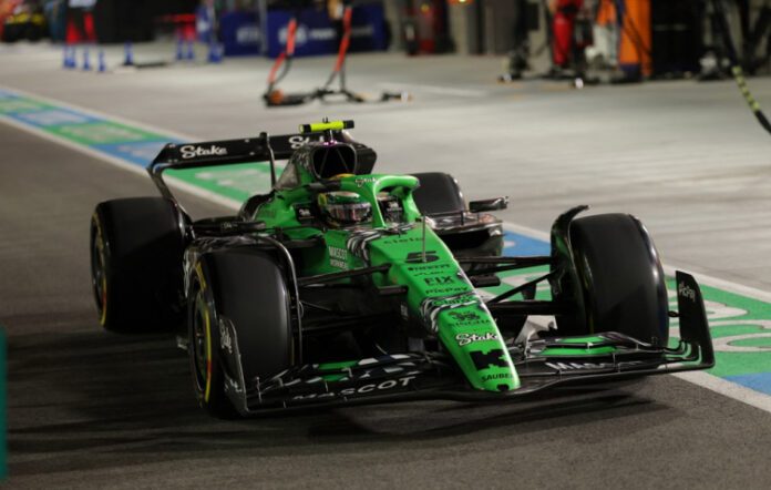 afp__20251123__84vu3lk__v1__highres__autoformulaonelasvegasgrandprixgrandprix-750x476-1