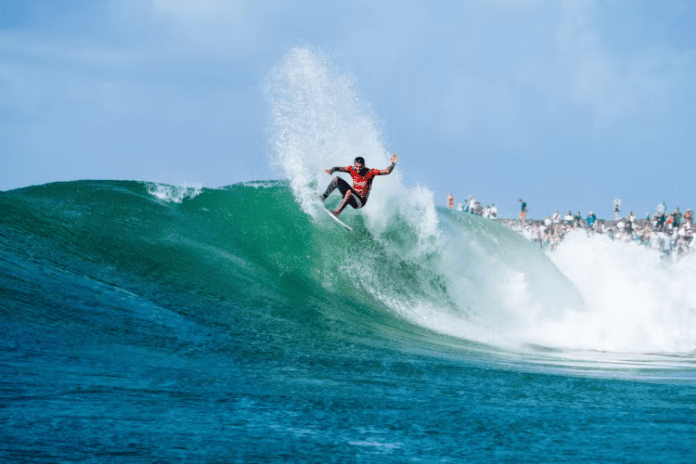 filipe-toledo-26goldcoast-agj09049-andrew-shield-750x500-1
