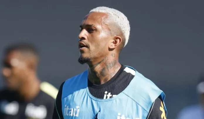 Wesley-lateral-da-Selecao-Brasileira-1000x582-1